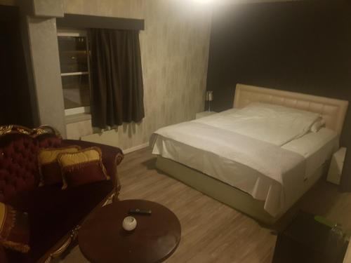 HOTELLMILANO AS