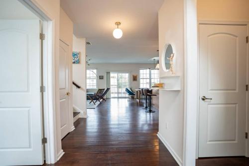 NEW Luxury Quiet Island Atlantic City Getaway