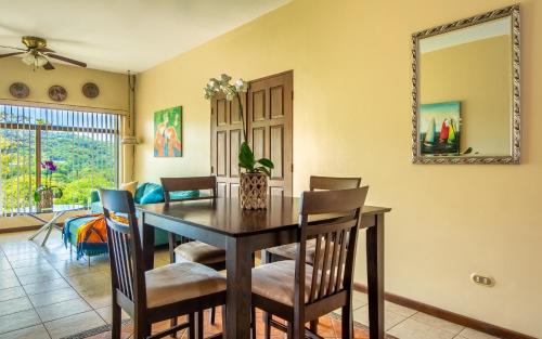 Ocotal Beach Front Condo #32