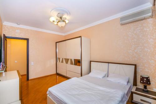 Lux Apartment in Targovi Nizami Street