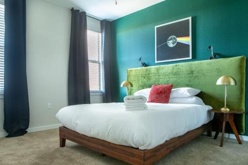 2BR South Congress Apt #2328 by WanderJaunt - image 5