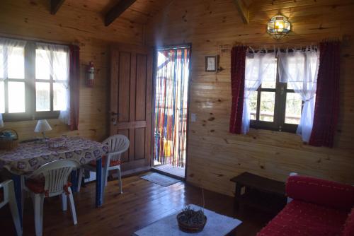 Cabaña Picaflores (Cabana Picaflores) in Barra de Valizas