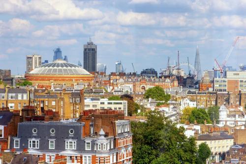 Copthorne Tara Hotel London Kensington - image 2