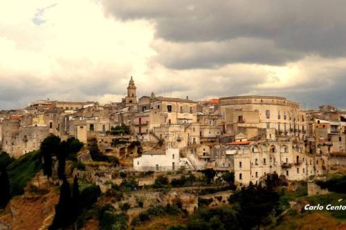 View, Da noi. Nella citta dell'acqua e della pietra. in Gravina in Puglia