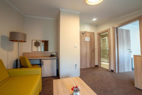Hotel Soni Lux - image 9