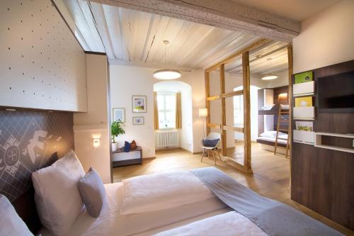 JUFA Hotel Kronach – Festung Rosenberg - image 2