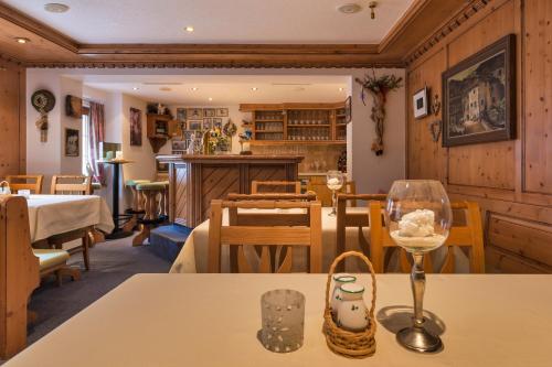 ห้องอาหาร, Hotel Ehrenreich in ซังคท์ แอนทัน แอม อาร์ลบูร์ก