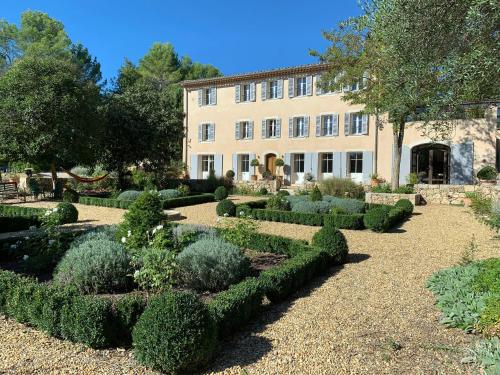 La Bastide des Enquèses - Chambre d'hôtes - Lorgues