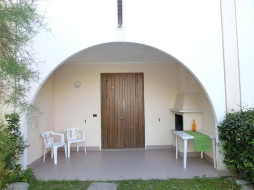 Two-Bedroom Apartment room in Villaggio Lia