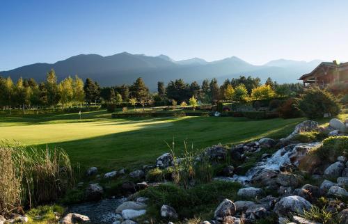 Pirin Golf & Country Club Apartment Complex - image 2