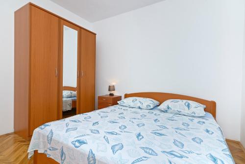 Two-Bedroom Apartment image 7