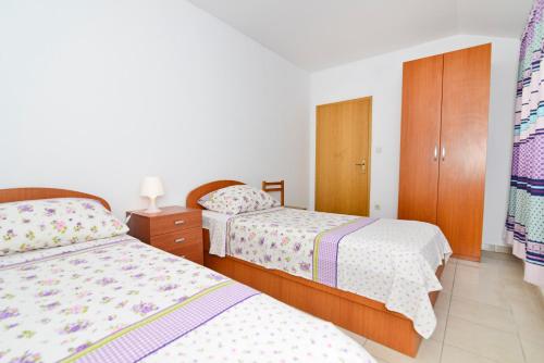 Apartment image 5
