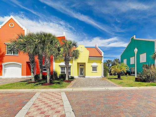 Spacious Banana Bay Townhome With Pool & Beach Condo - image 4