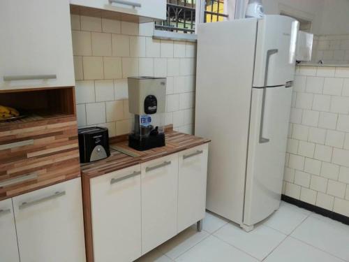 Kitchen, Arena Maracana Hostel in Maracana