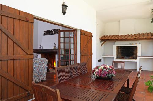 บริการและสิ่งอำนวยความสะดวก, Casa do Vale Paraíso - Piscina e Court de Ténis a 30 min de Lisboa (Casa do Vale Paraiso - Piscina e Court de Tenis a 30 min de Lisboa) in อซามบูจา