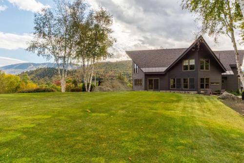 THE MANSION on 5 Acres Overlooking Sunday River