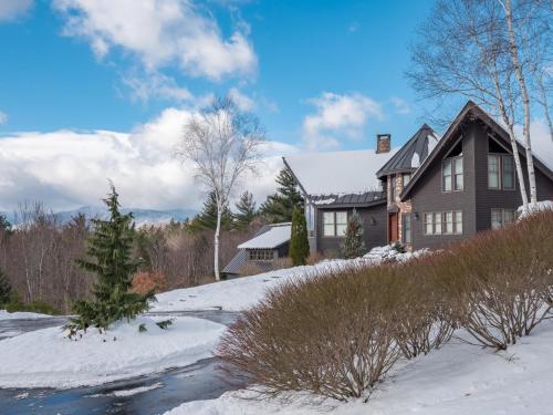 THE MANSION on 5 Acres Overlooking Sunday River