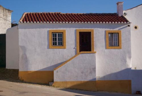 Casa do Largo - Litle house by the vines