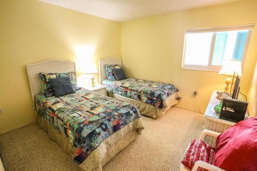 Strandview Tower 203 - image 13
