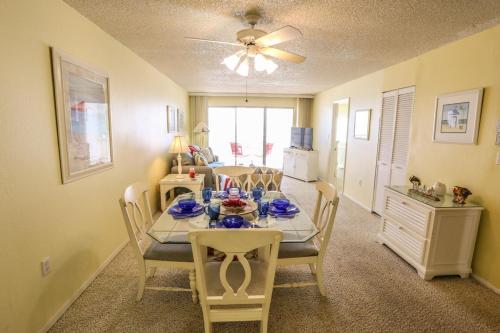 Strandview Tower 203 - image 14