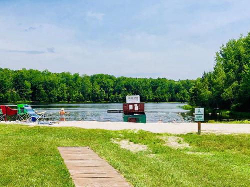 Mt. Maplewood Lake House