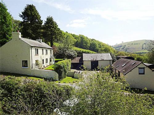 The Old Milking Parlour - Double Or Twin Bedded Room, , South Wales