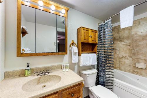 Cedar Village - #A103 - image 4