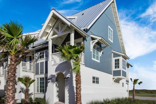 Brand-New Palmilla Beach Townhome With Beach Access Townhouse - image 7