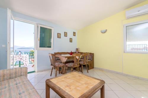 Apartments Laguna - image 3