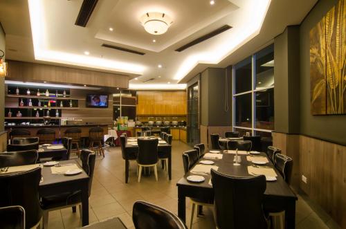 餐廳, Mariner Hotel Labuan in 納閩