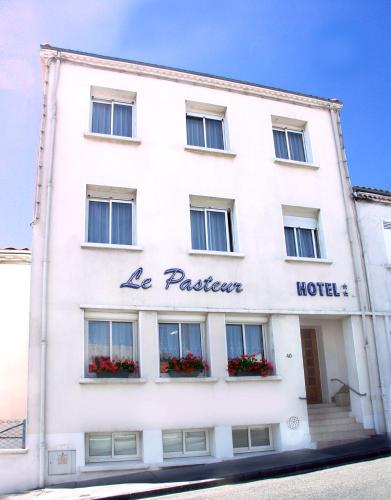Hotel le Pasteur in Royan