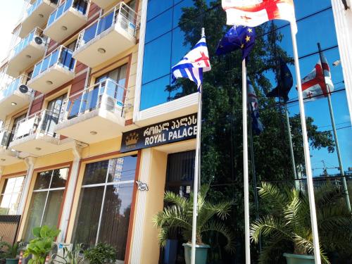 Royal Palace Hotel
