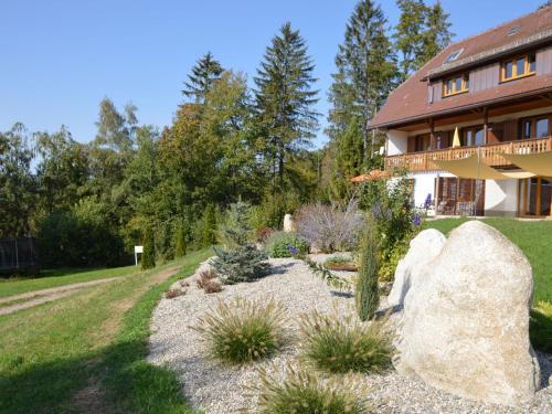 Apartment in the Black Forest with balcony - Urberg