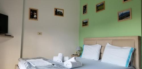 KELI Guest House& Rafting Adventures