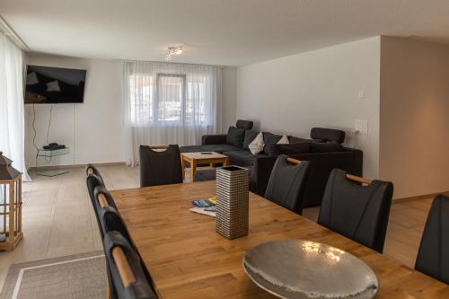 Chalet Gousweid- Mönch Apartment - Wilderswil bei Interlaken