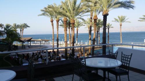 Balcony/terrace, Gai Beach Hotel in Lakeside
