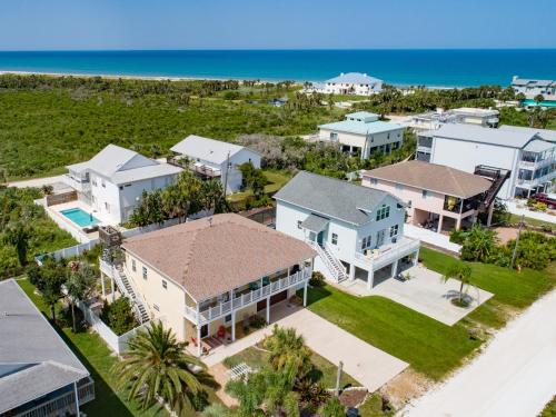 Snowbird Availability! Ocean Street Home By Beach Home - image 8