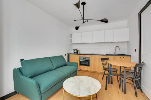 Pick A Flat's Apartment in Opera - rue Grange Bateliere