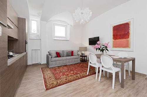 BMGA l Mon Amour San Giovanni Apartment, Рим (фото 3)