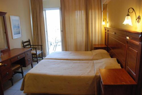1 double bed