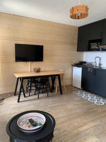 Appartement contemporain rénové, tout équipé