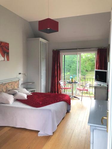 La Motte Melleraye - Saint-Denis-de-l'Hôtel