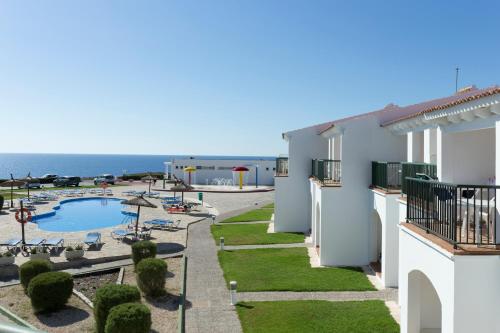 RVHotels Sea Club Menorca - image 9