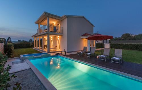 Modern Villa Anita with Pool near Porec Dracevac