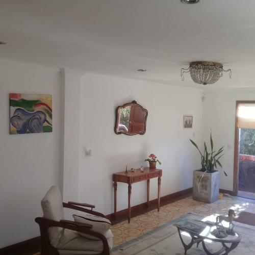 Chalet Gasset near 아스토르 피아졸라 국제공항