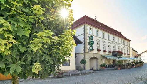 Hotel zur Post in Lam, Deutschland