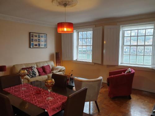 Historic Oporto Apartment at oporto UNESCO area, in front of Porto Wine caves, Porto (fotografie 2)