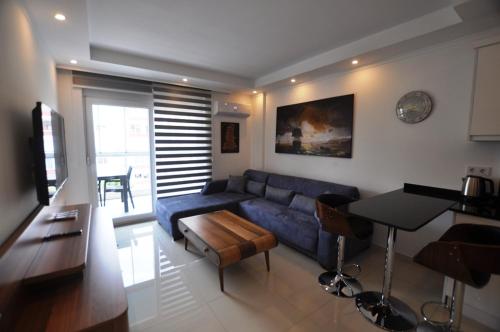  Alanya Cleopatra Beach 2 Bedrooms Luxury Apartment in Hygienic Condition in Alanya