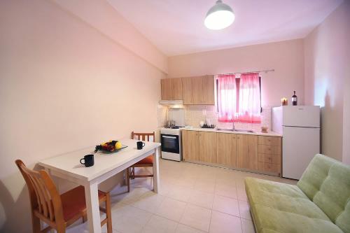 Sfakia Thea Apartments 3