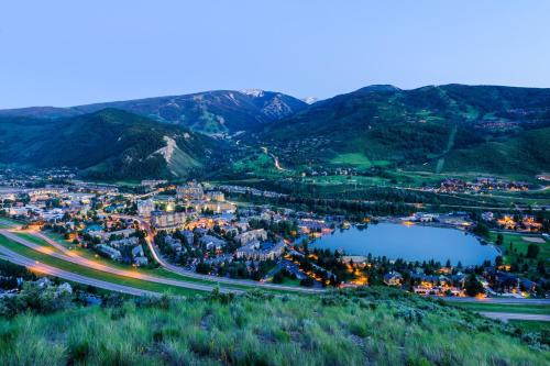 New Listing! Riverfront Resort Studio with Heated Pool - Gondola to Slopes! - image 7